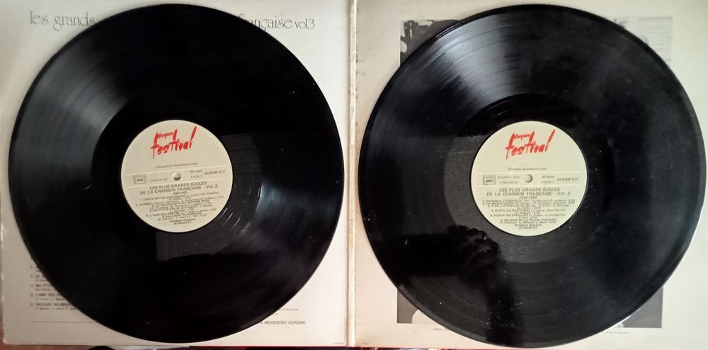 LES GRANDS SUCCES DE LA CHANSON FRANCAISES 1950.. 1960
33 TO CD et vinyles