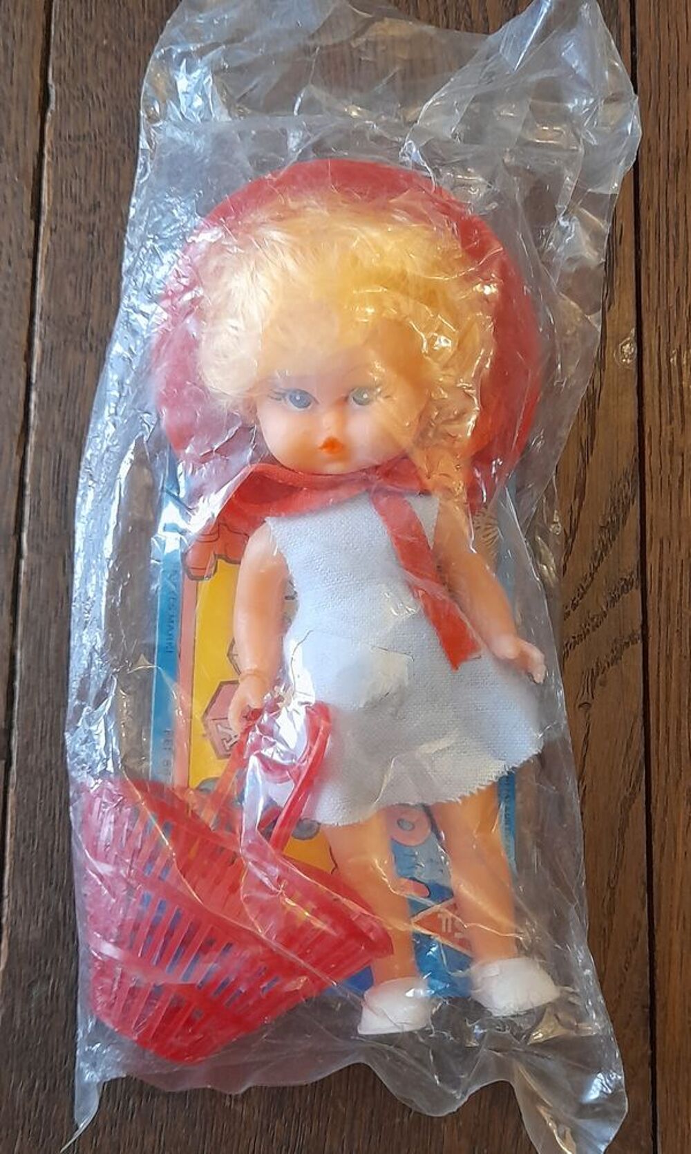 Poup&eacute;e et son cabas - Jouet plastique vintage ann&eacute;e 70 Jeux / jouets