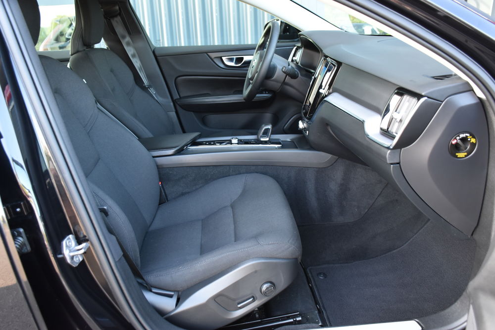 V60 B3 163 ch Geartronic 8 Momentum Business 2021 occasion 56300 Pontivy