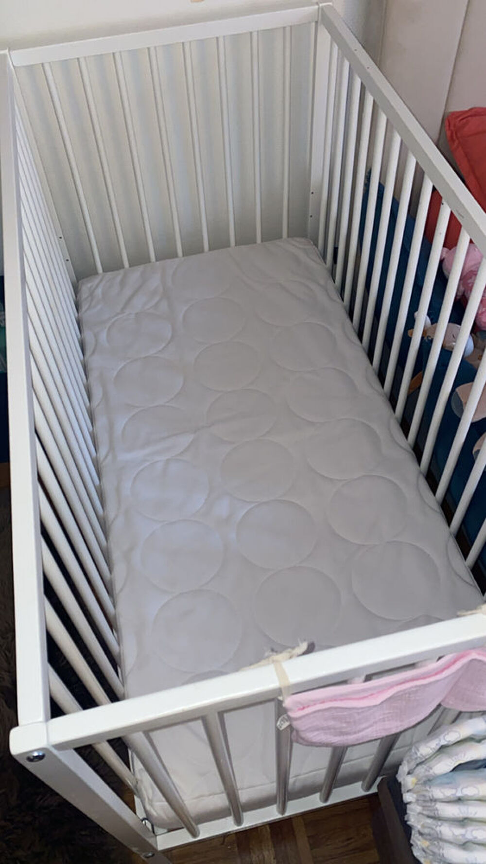 Lit barreaux + matelas 60x120 Mobilier enfants
