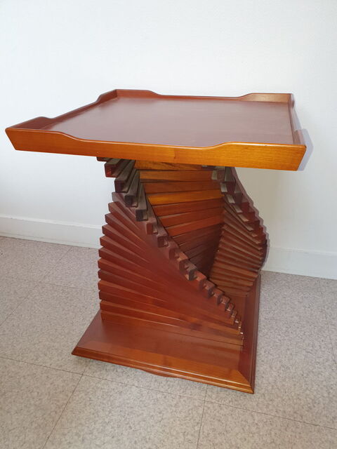 Table Range 40 DVD
120 Bressuire (79)