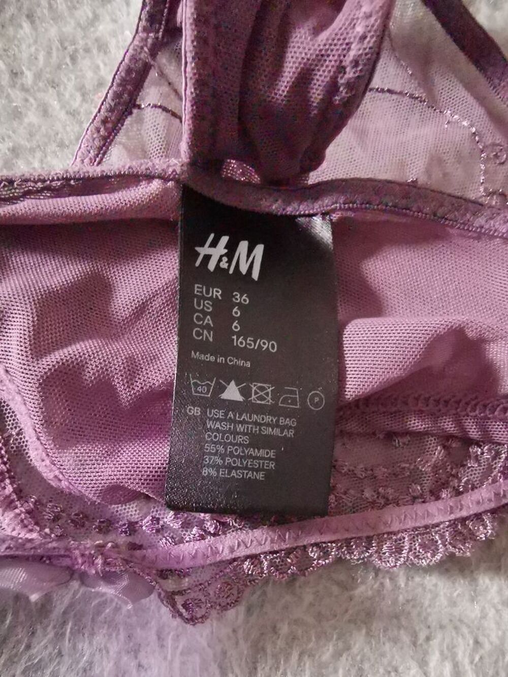 String multicolore &Eacute;tam, taille 36, neuve, jamais port&eacute; Vêtements
