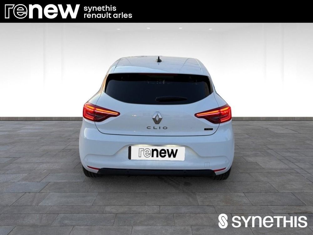 Clio IV CLIO SOCIETE E-TECH FULL HYBRID 145 EVOLUTION REVERSIBLE 2023 occasion 13200 Arles