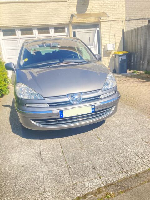 Peugeot 807 2.0 HDi 136ch FAP Allure