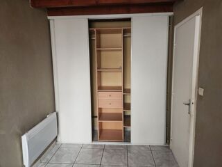  Appartement à louer 3 pièces 50 m²