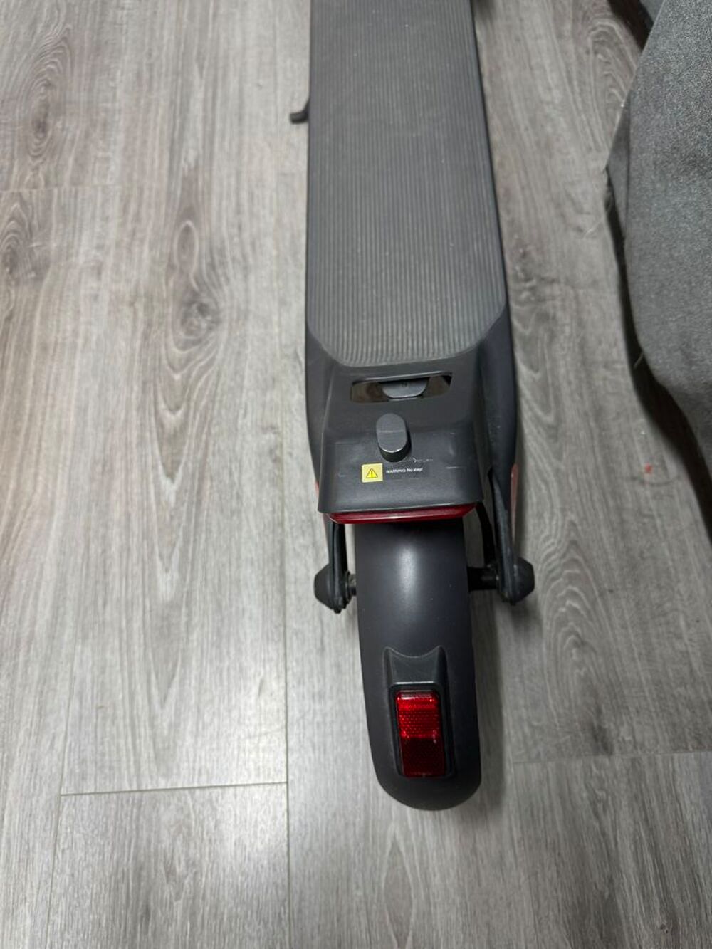 ? Trottinette Electrique Xiaomi Scoot 4 Lite 2nd G&eacute;n&eacute;ration Sports