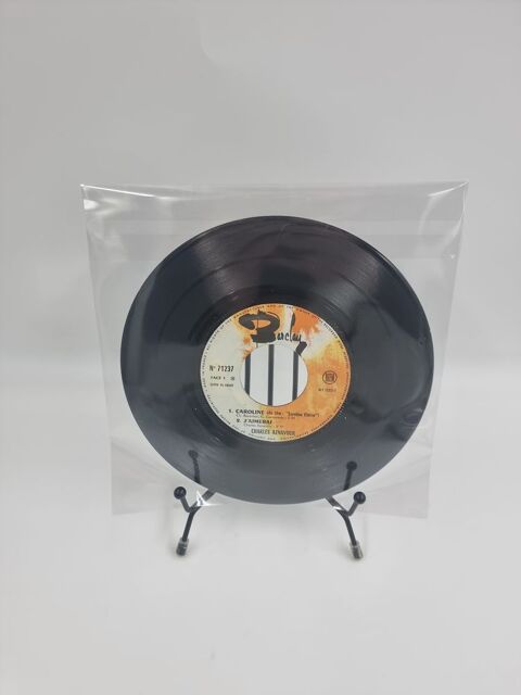 Vinyle 45 tours Charles Aznavour : Caroline / J'Aimerai... 5 Vulbens (74)