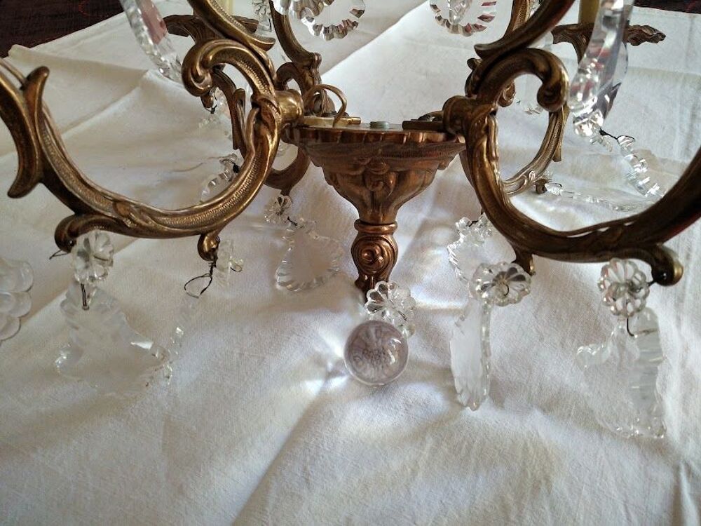Lustre bronze et cristal Décoration