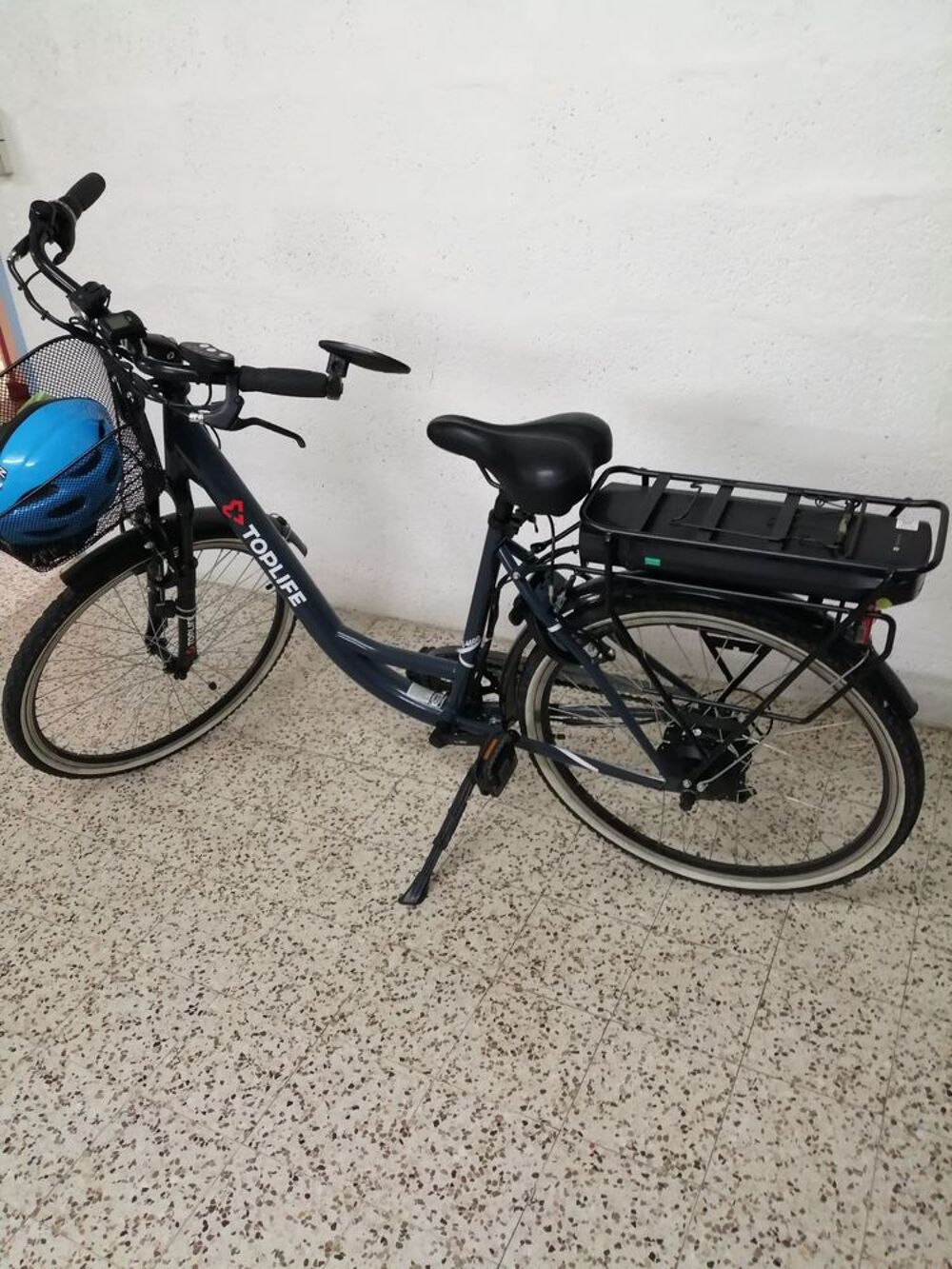 V&eacute;lo de femme &eacute;lectrique Vélos