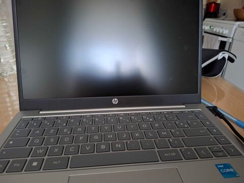 ordinateur 300 77185 Lognes