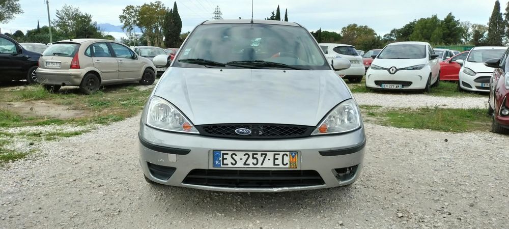 Focus 1.8 TDDi - 90 Ambiente 2001 occasion 66000 Perpignan