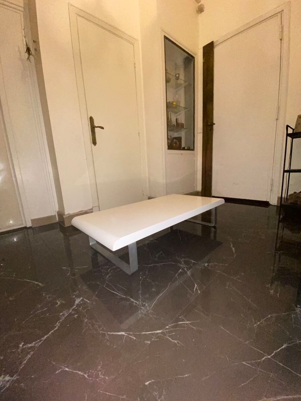 Blancheur &Eacute;clatante : La Table Basse qui Rayonne Votre Salon Meubles
