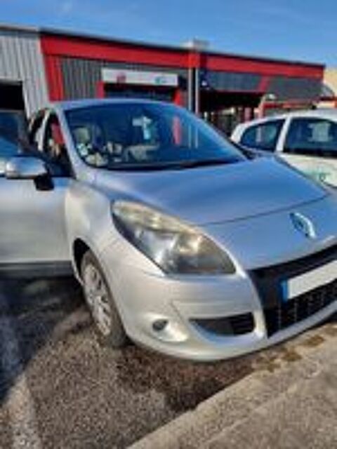 Annonce voiture Renault Scnic III 4900 
