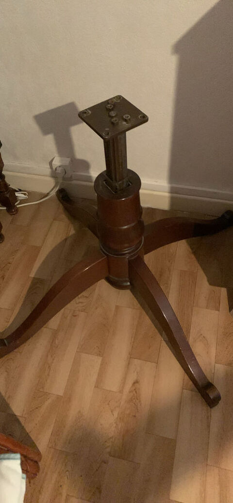 Pied de table basse rustique Lyon 9 (69)
