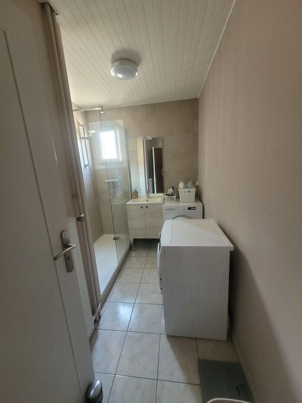 Location Appartement APPARTEMENT T5 - 92 M2 - CENTRE VILLE ALBERTVILLE Albertville