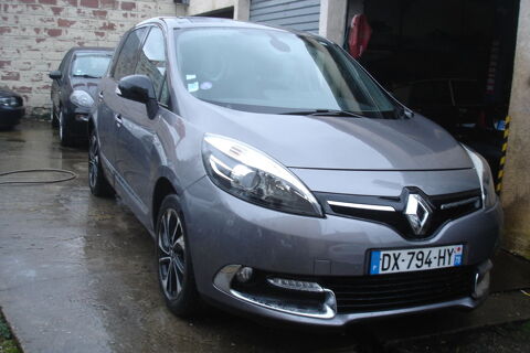 Annonce voiture Renault Scénic III 6500 €