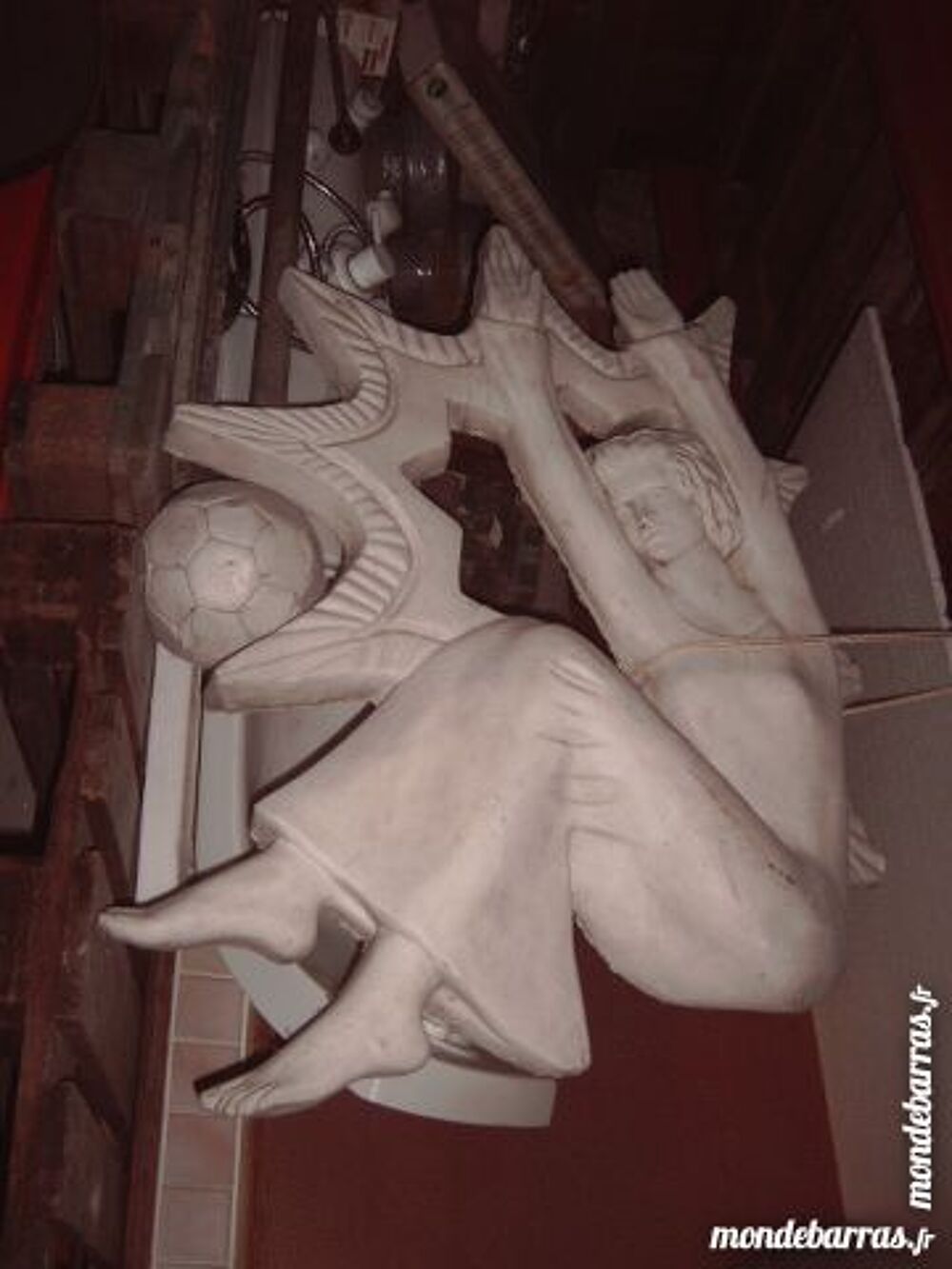Sculpture de femme en pierre 70 kg 