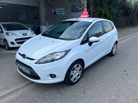 Annonce voiture Ford Fiesta 5400 