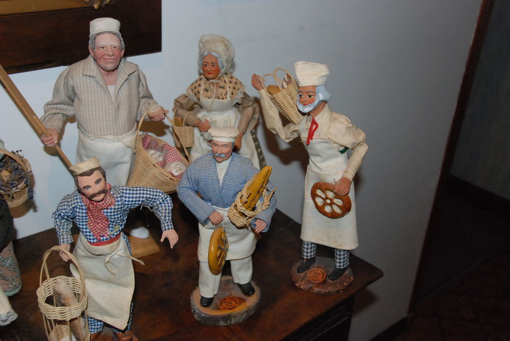 SANTONS DE COLLECTION . 
