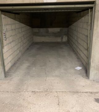  Parking / Garage � louer 13 m� Maisons-alfort