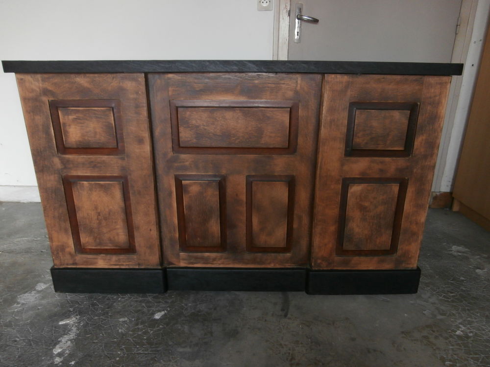 Tr&egrave;s beau Bureau Ann&eacute;e 50 bois massif "relook&eacute;" Meubles