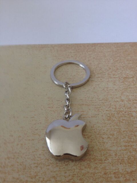 porte clé en métal logo apple
10 Carnon Plage (34)