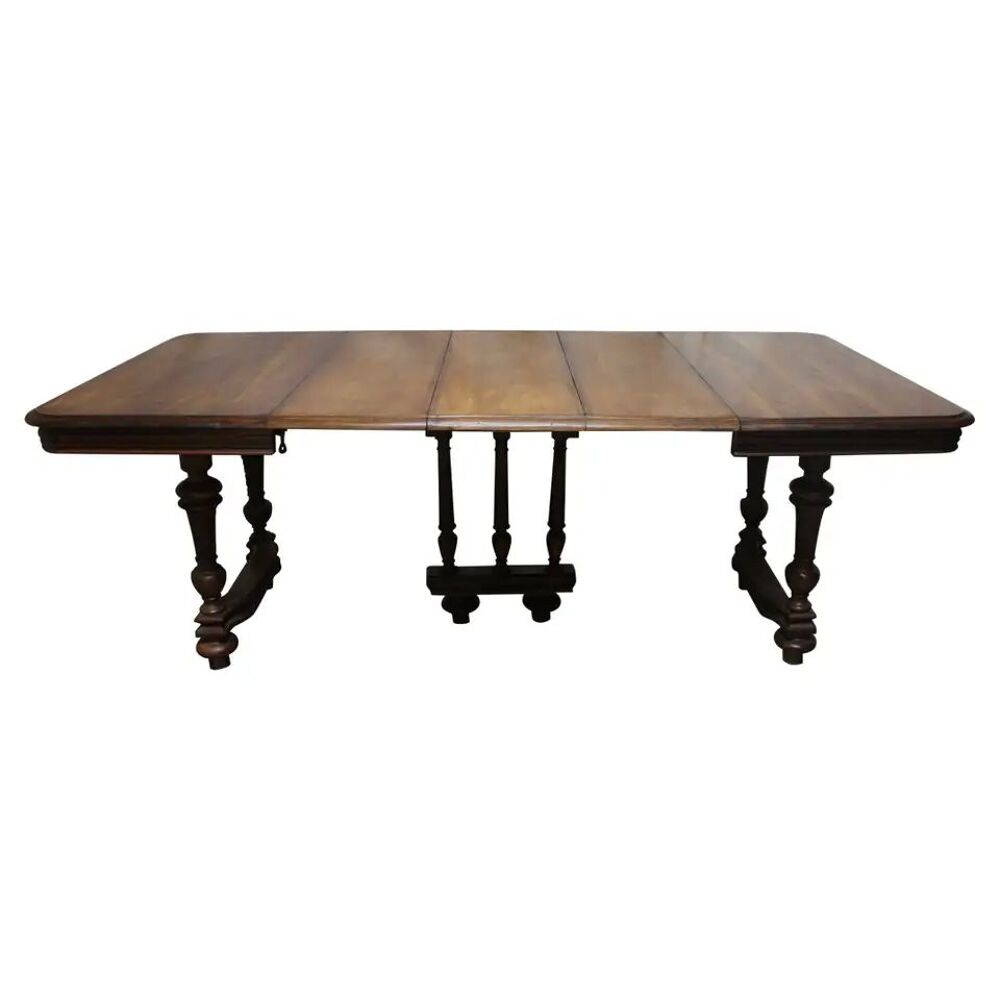 TABLE ANCIENNE EN BOIS MASSIF Meubles