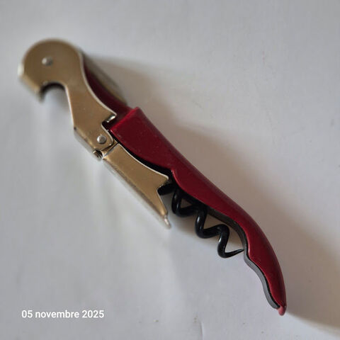 V�ritable tire-bouchons Pulltaps ou Ouvre Bouteille Professi 10 Saumur (49)