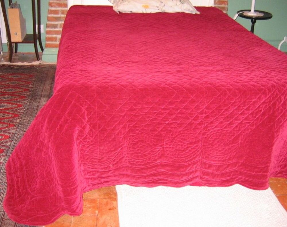 Boutis framboise Meubles