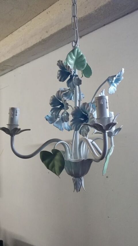 lustre bleu 28 Prémilhat (03)
