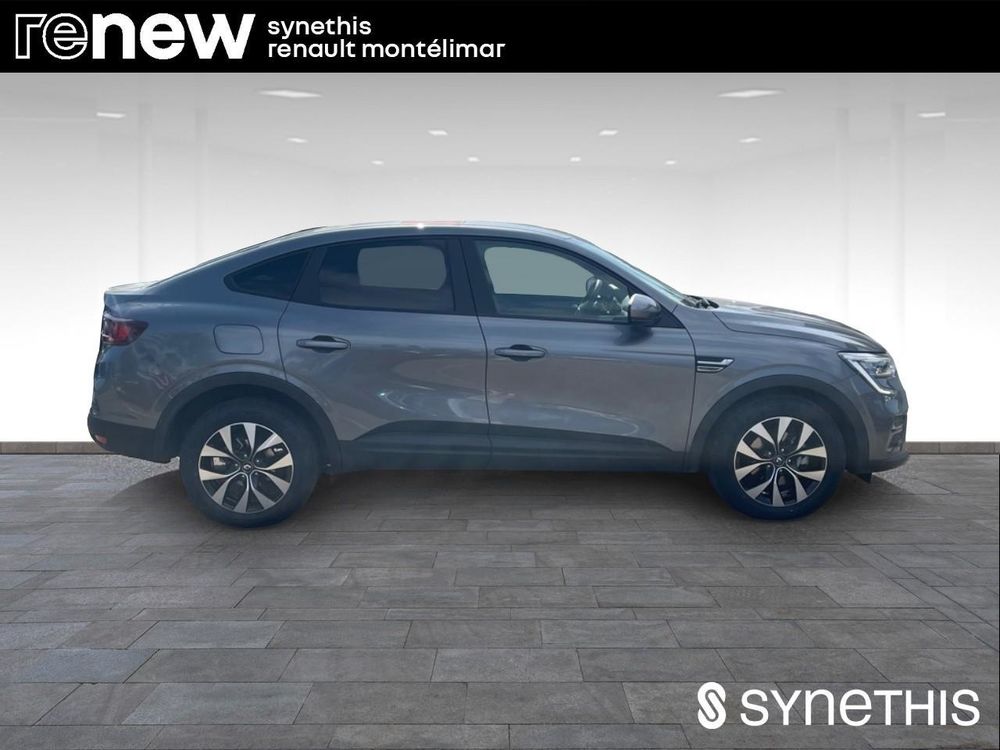 Arkana E-Tech hybride 145 - 22 Evolution 2023 occasion 26200 Mont&eacute;limar