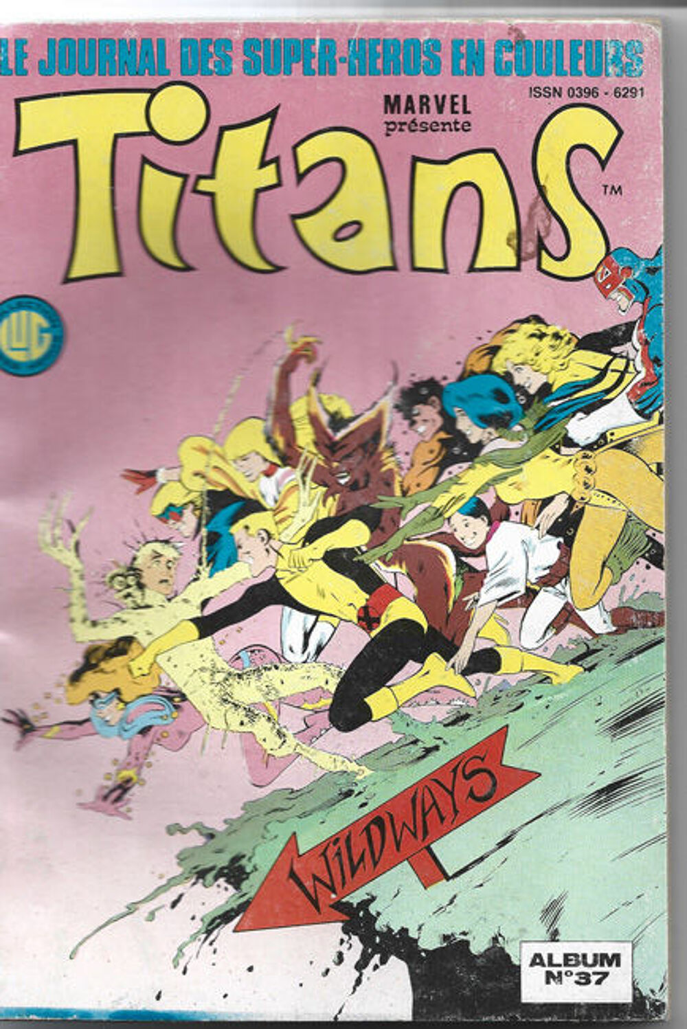 Album Titan n&deg; 37 Livres et BD