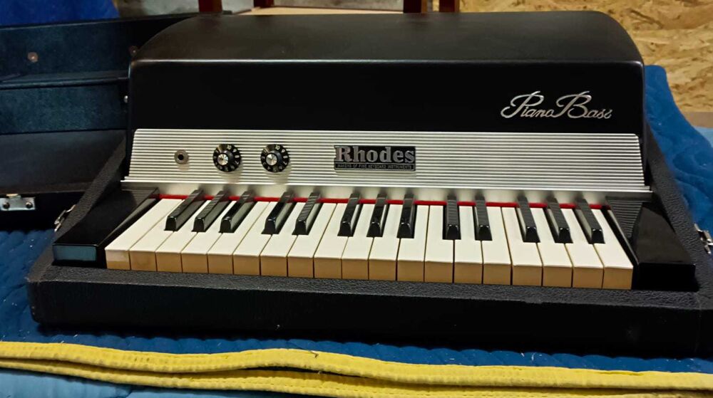 collection clavier Rhodes bass 