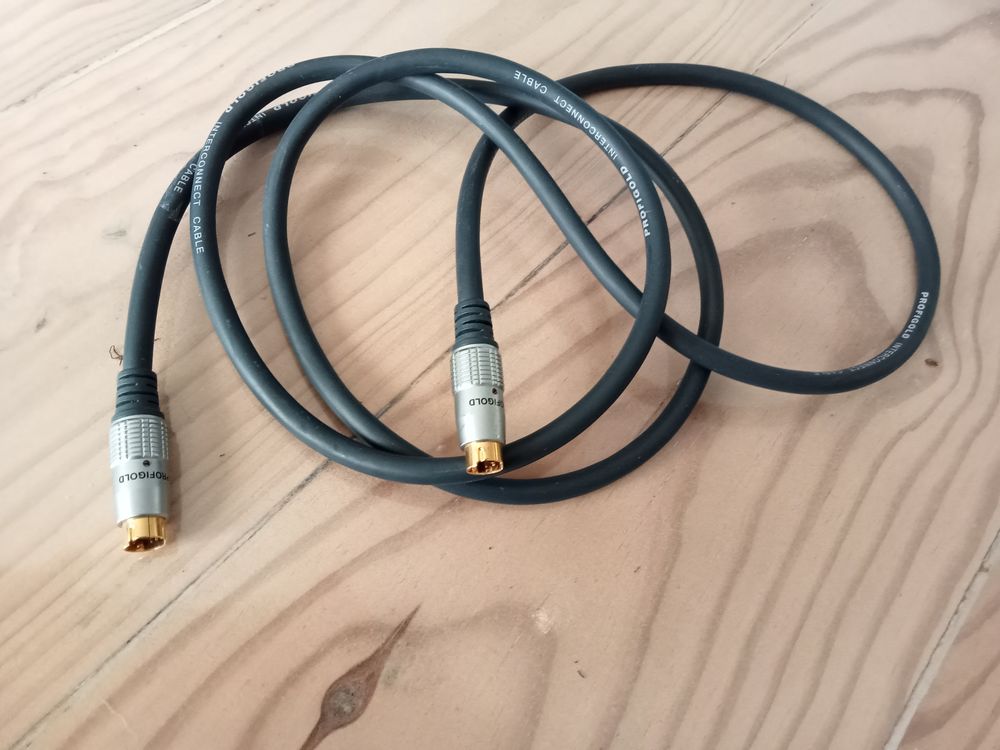 CABLES AUDIO VIDEO Audio et hifi