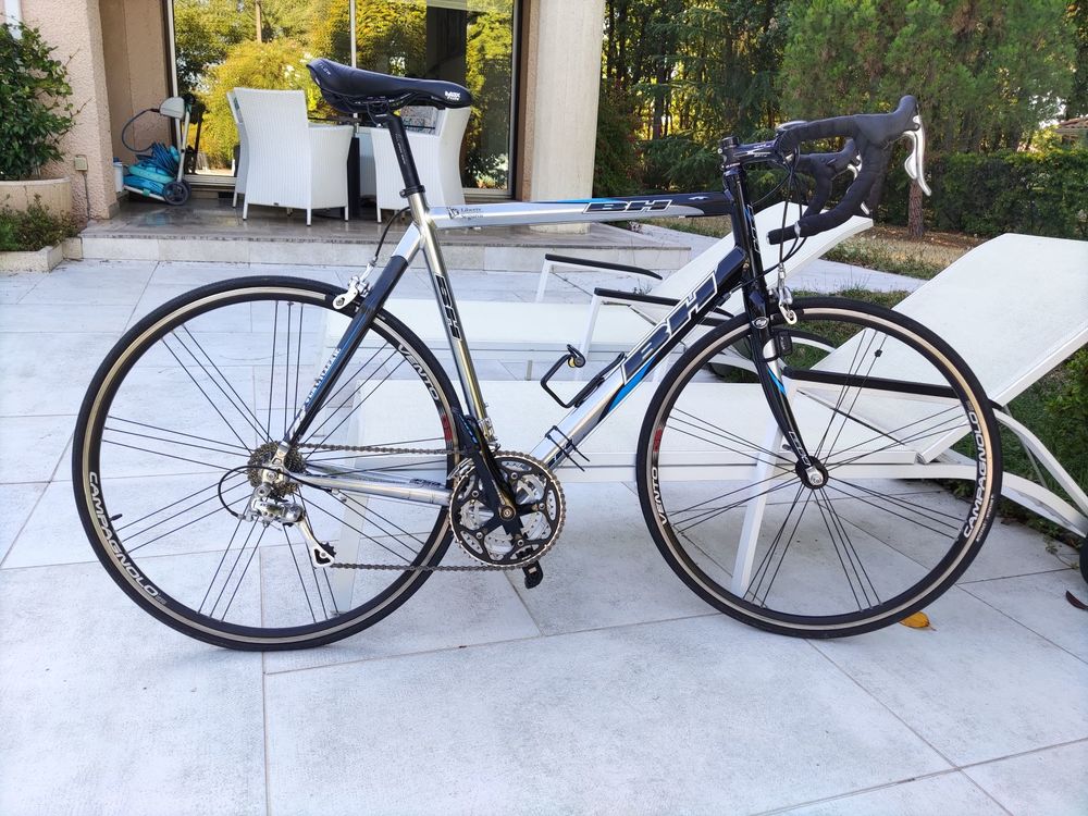 V&eacute;lo de route mixte carbone BH "Veloce" Vélos