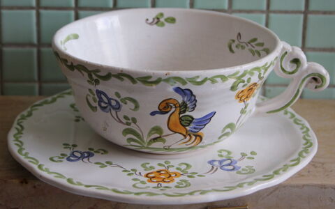 Tasse � Chocolat ou Th� MOUSTIERS 5 Vanves (92)