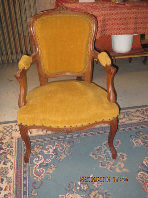 fauteuil style Louis XV 40 Vitry-sur-Seine (94)