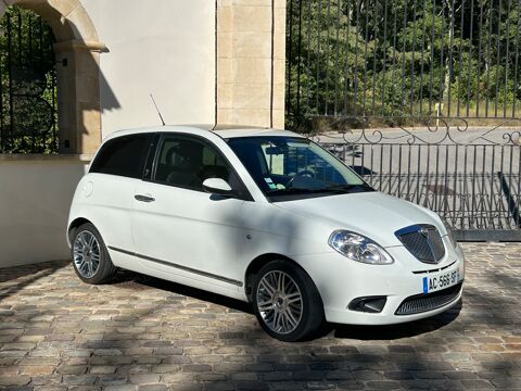 Lancia ypsilon 1.4 16v 95 Platino+ D.F.S.