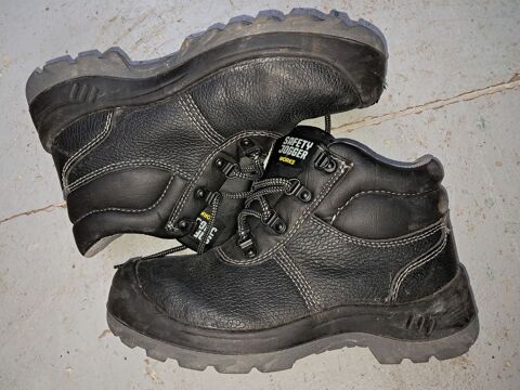 Chaussure de scurit 20 Thennes (80)