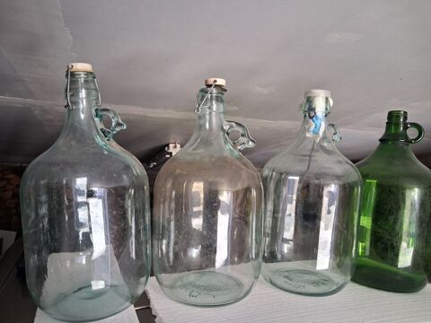 4 Bonbonnes de 5 litres La Canourgue (48)