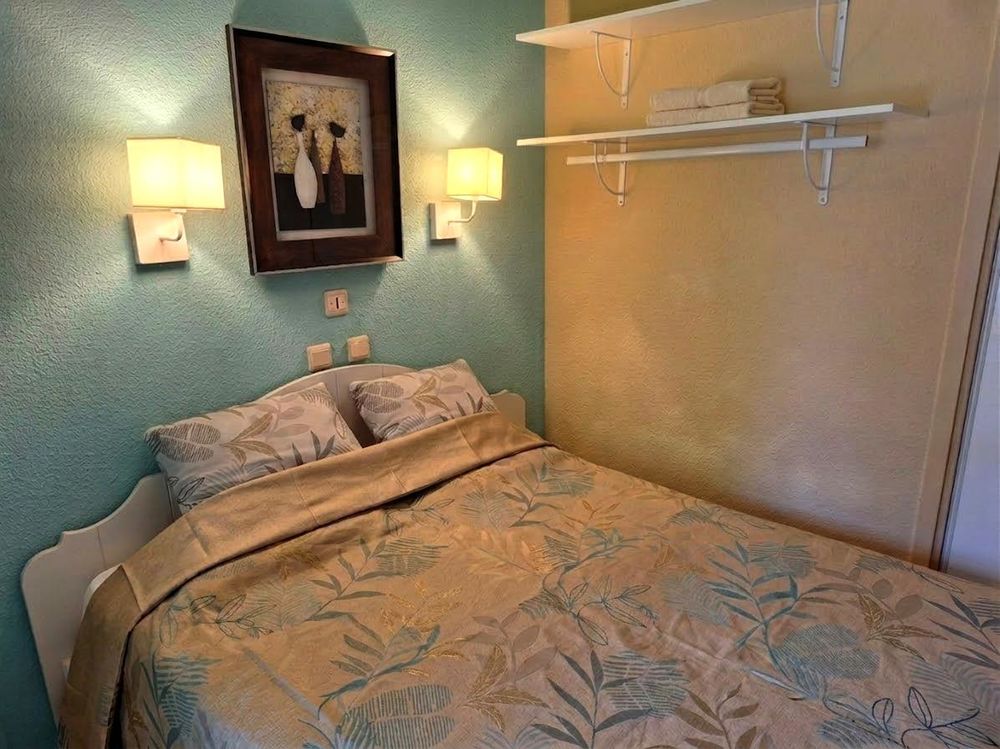   Bel Appartement en Résidence, Piscine et 300 m. de la mer. Languedoc-Roussillon, St Cyprien Plage (66750)