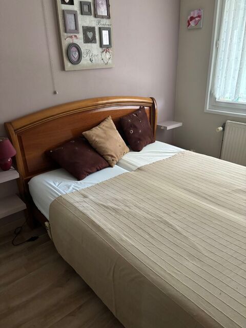 Lit en merisier largeur 160 vendu sans le sommier 100 Neuvireuil (62)