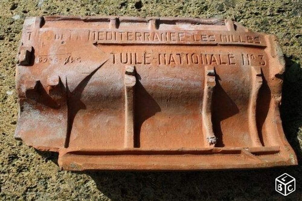 Tuiles Nationale N&deg;3 M&eacute;diterran&eacute;e les milles. Bricolage