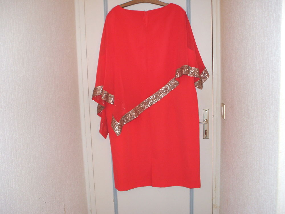 ROBE COCKTAIL Vêtements