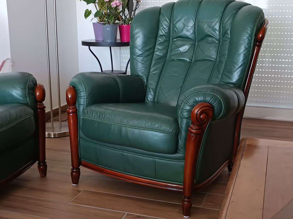 Salon cuir vert: canap&eacute; 3 places + 2 fauteuils Meubles
