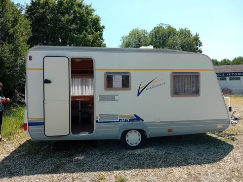 BÜRSTNER Caravane 2002 occasion Soyaux 16800