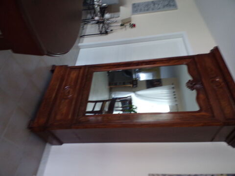 armoire ancienne en bois 150 Saint-Laurent-de-la-Prée (17)