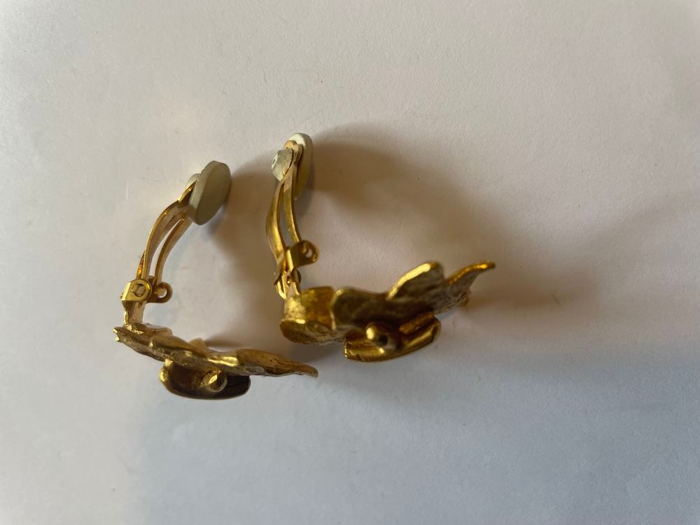 BO Boucles d'Oreilles dor&eacute;e &eacute;toile croisillon ANTIGONA Bijoux et montres