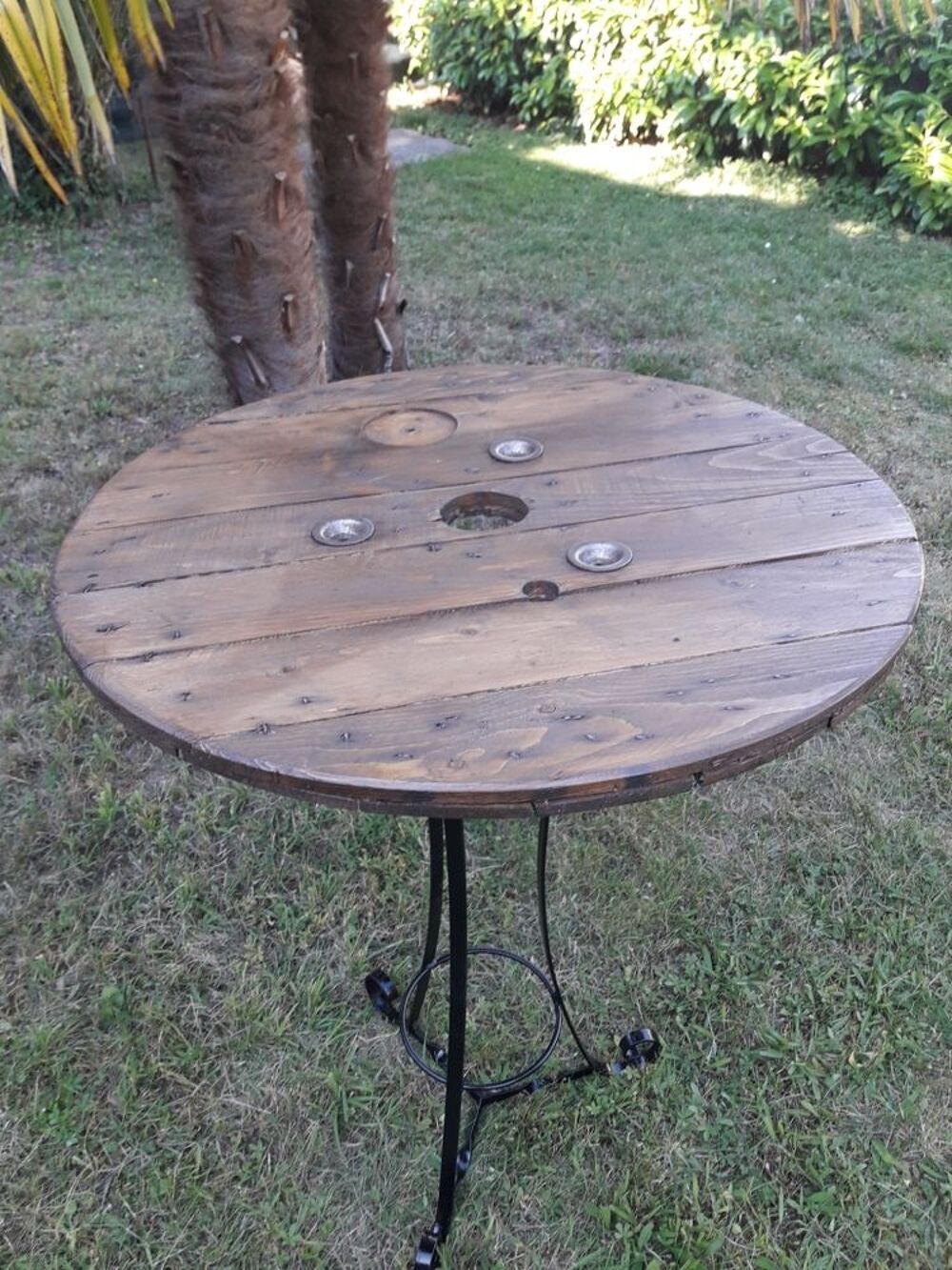 Table haute fer forg&eacute; et bois Décoration
