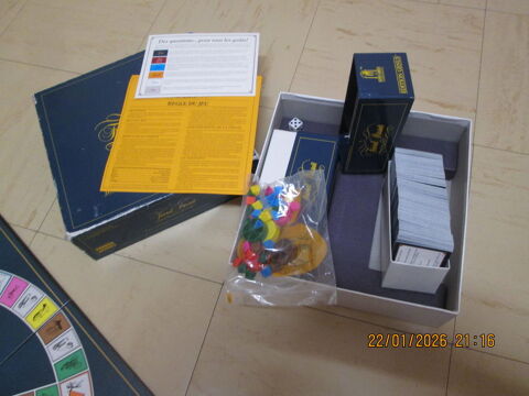 TRIVIAL PURSUIT
couvercle l�g�rement rap� 15 �pernay (51)